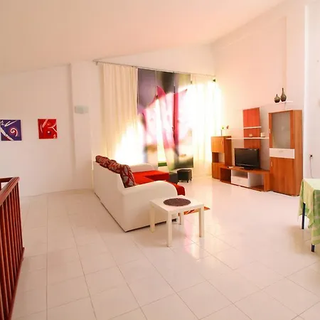 Апартаменты Holiday Duplex Esmeralda